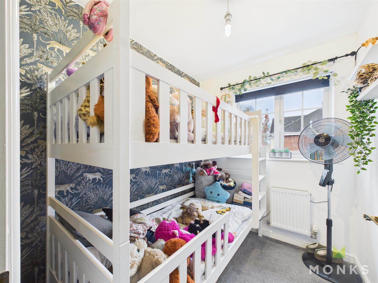 60 The Chestnuts, Shrewsbury, SY5 6JH For Sale